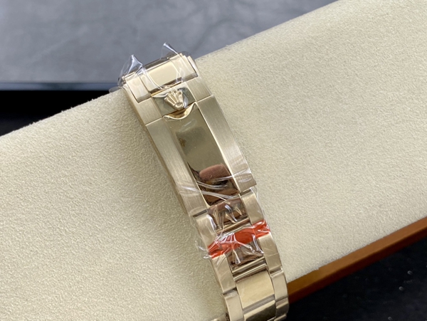 激安ロレックス着用イメージ